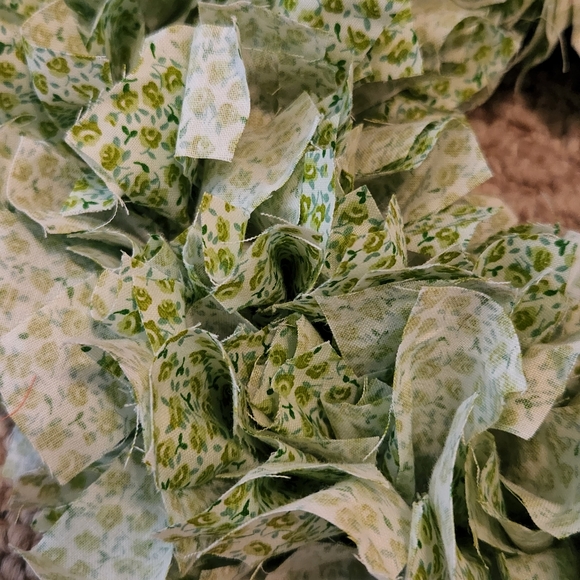 Handmade Green Fabric Wreath 8 Inch - Picture 3 of 3